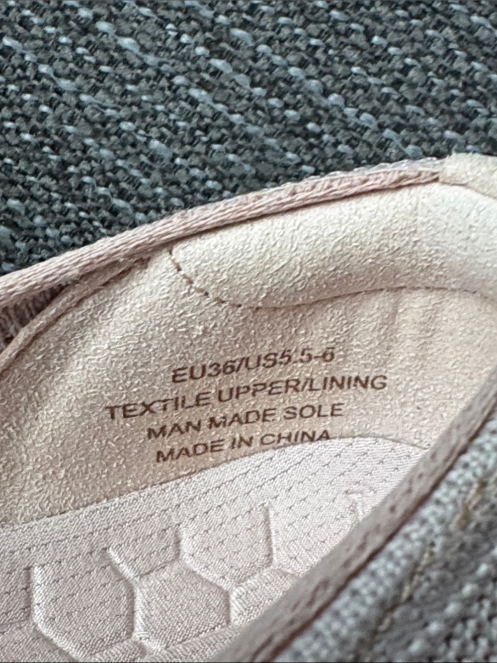 Like New Vivaia Walker Pro Hybrid Ballet Flats - Size 5.5-6 (36) - Picture 4 of 6